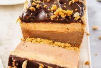 Dreamy No-Bake Peanut Butter Chocolate Cheesecake