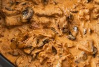 Easy Slow Cooker Beef Stroganoff