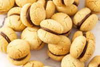 Sweet Italian Almond Kisses