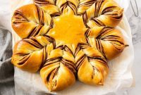 Nutella Swirl Star Bread