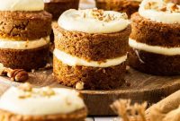 Bite-Sized Carrot Cakes