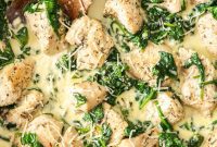 Velvety Creamy Garlic Chicken with Spinach