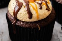 Decadent Caramel Chocolate Cupcakes