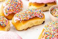 Dainty Sweet Rolls