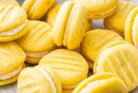 Golden Yo-Yo Treats