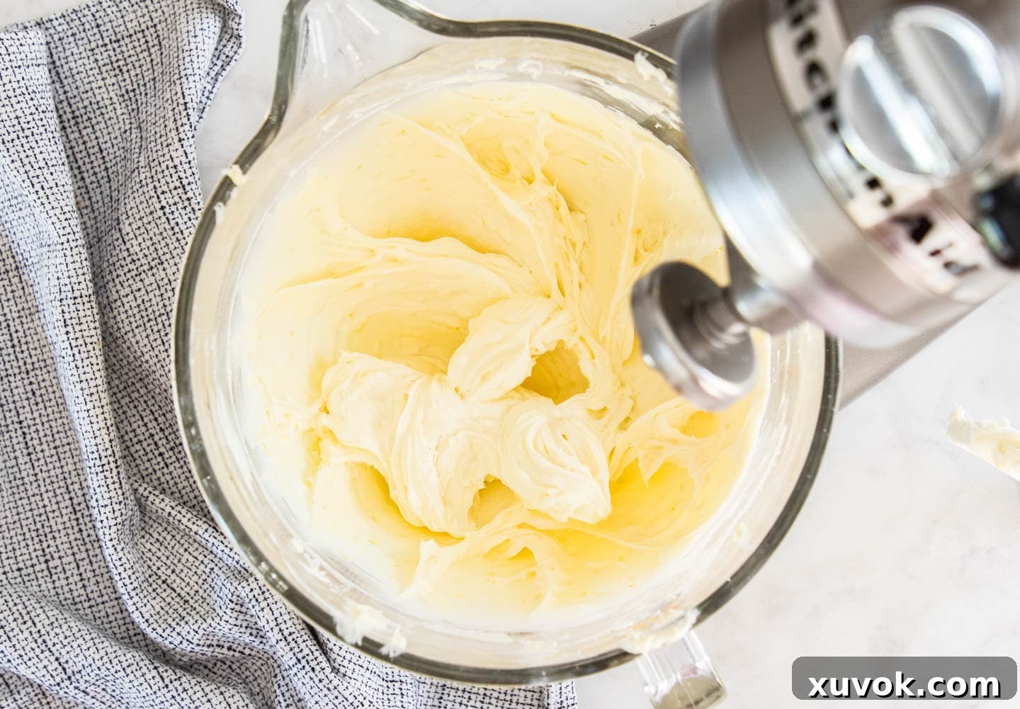 The cream cheese and sugar beaten together.